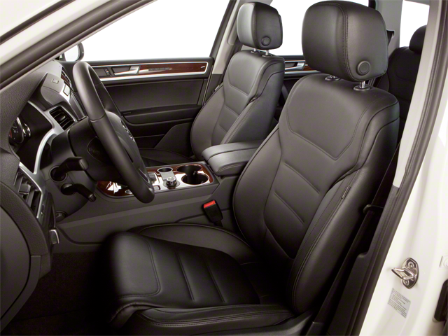 2011 Volkswagen Touareg TDI Sport