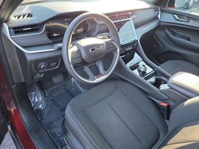 2024 Jeep Grand Cherokee Laredo X 4x4