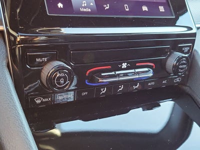 2024 Jeep Grand Cherokee Laredo X 4x4