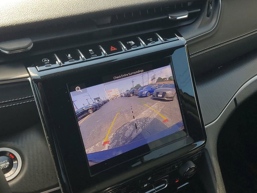 2024 Jeep Grand Cherokee L Altitude 4x4