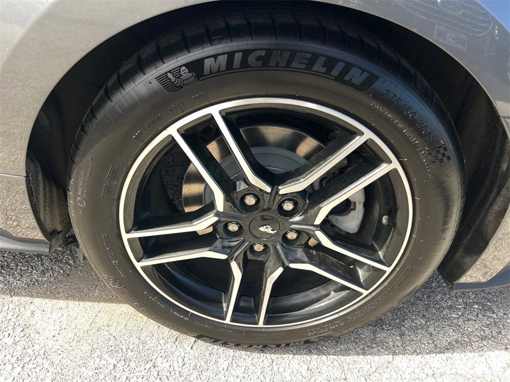 2022 Ford Mustang EcoBoost Premium