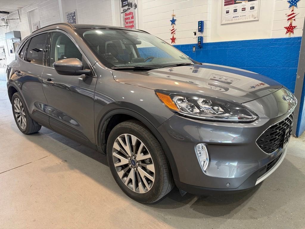2022 Ford Escape Titanium
