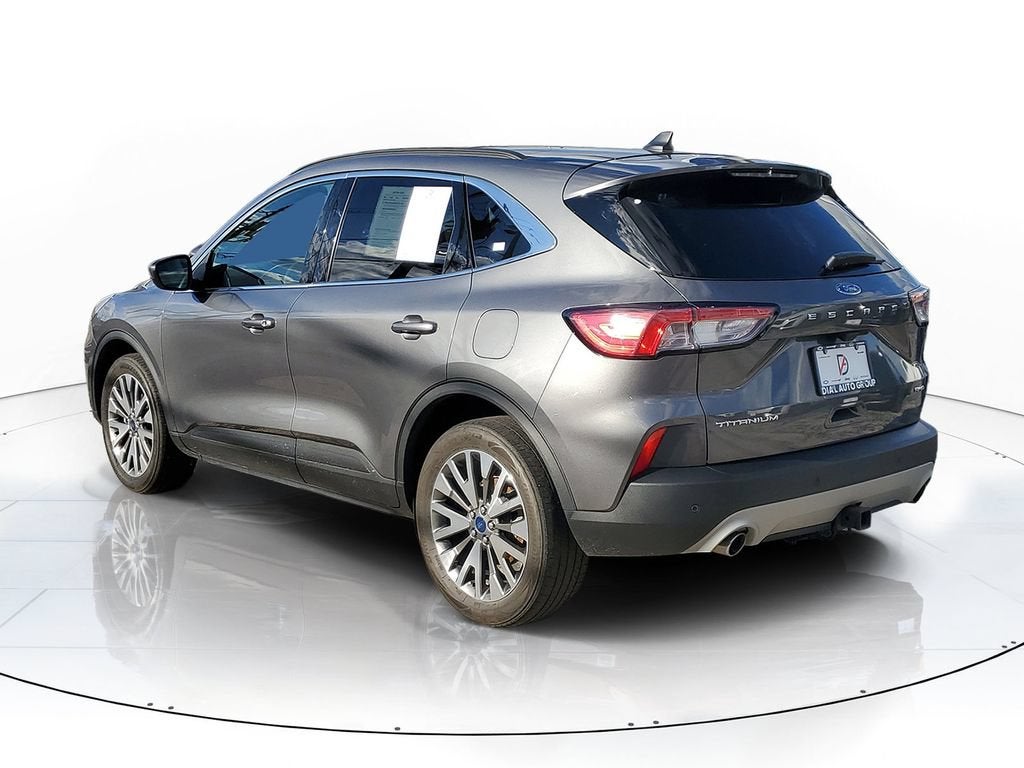 2022 Ford Escape Titanium