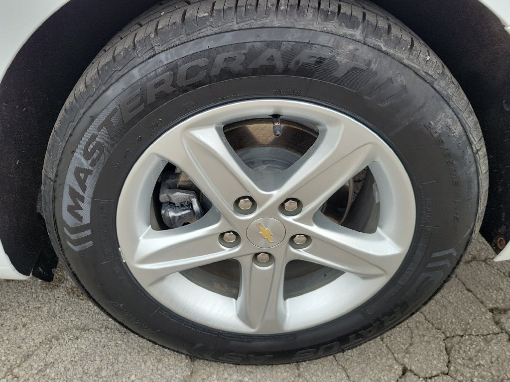 2023 Chevrolet Malibu LS