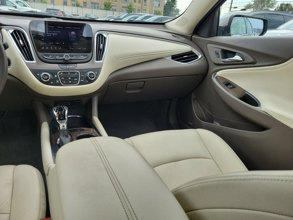 2024 Chevrolet Malibu 2LT