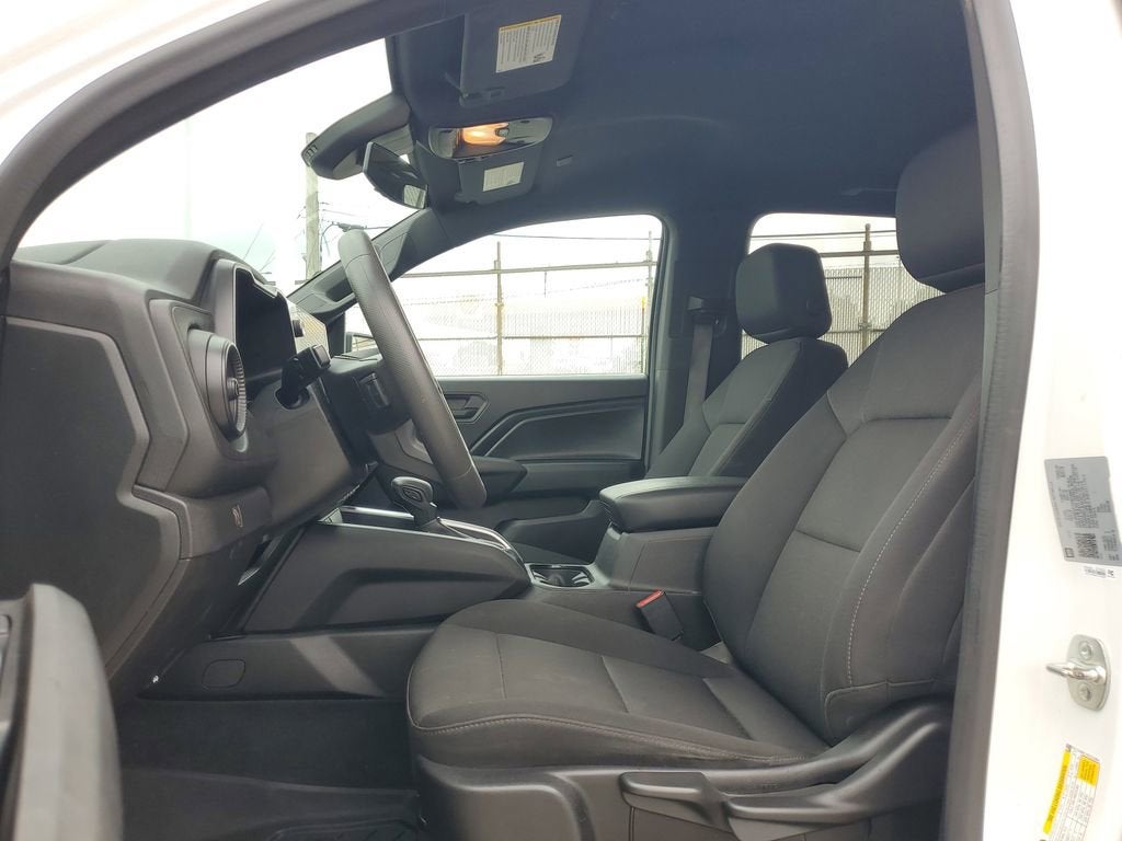 2024 Chevrolet Colorado WT