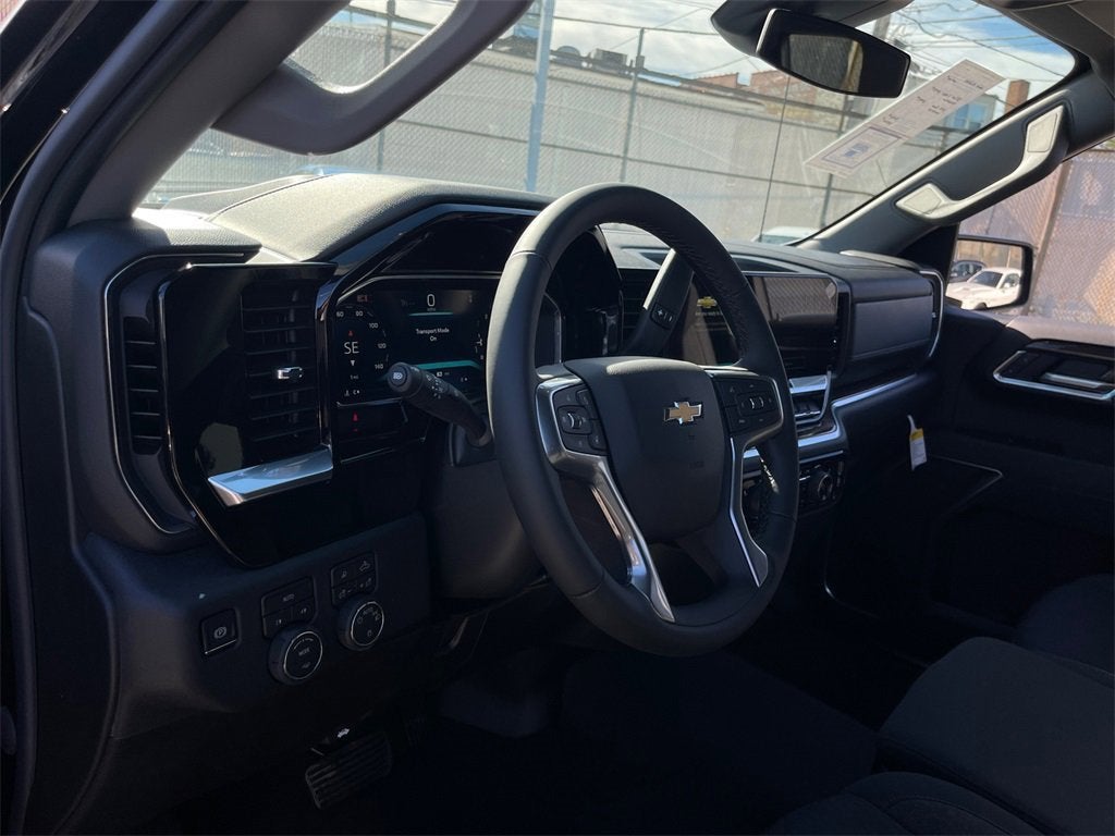 2026 Chevrolet Silverado 1500 LT LT1