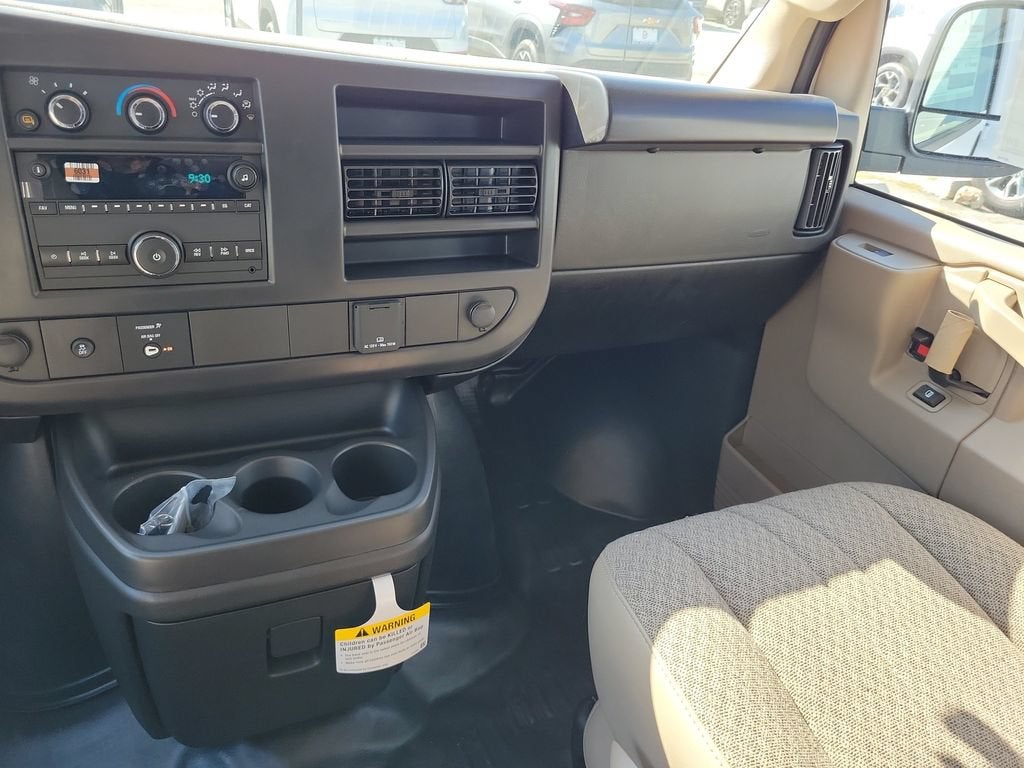 2026 Chevrolet Express Cargo WT