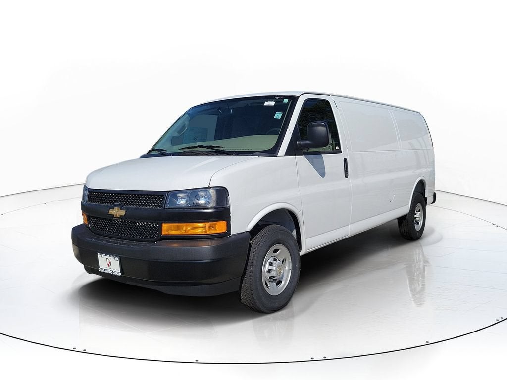 2026 Chevrolet Express Cargo WT