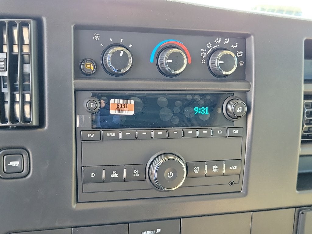 2026 Chevrolet Express Cargo WT