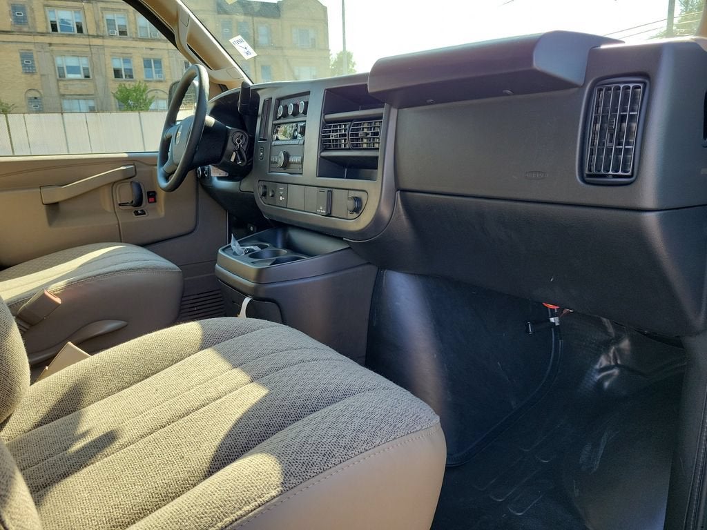 2026 Chevrolet Express Cargo WT