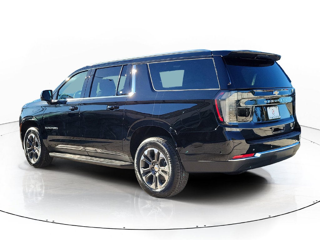 2027 Chevrolet Suburban LT