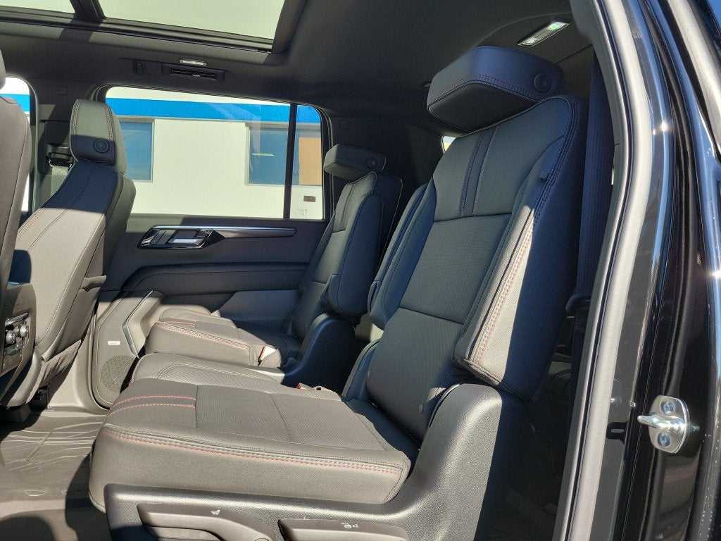 2027 Chevrolet Suburban RST