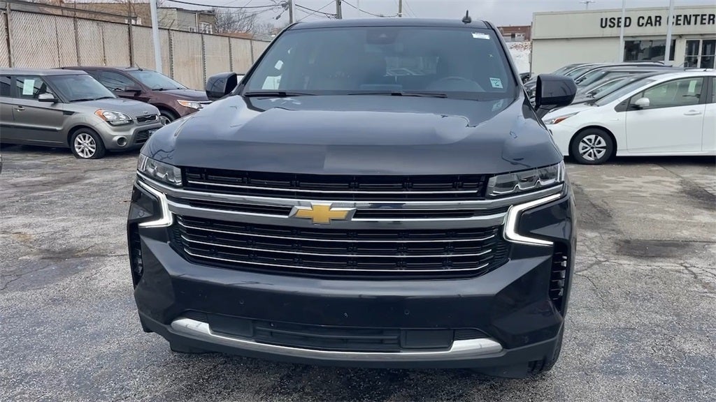 2024 Chevrolet Suburban LT