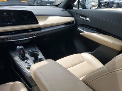 2024 Cadillac XT4 Luxury
