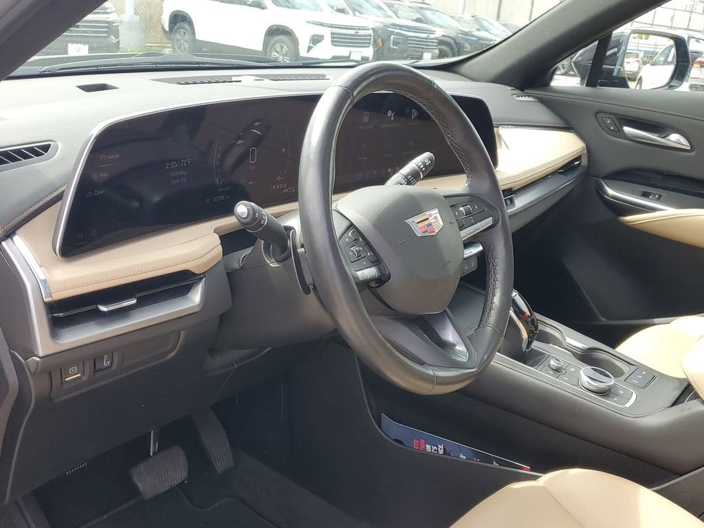 2024 Cadillac XT4 Luxury