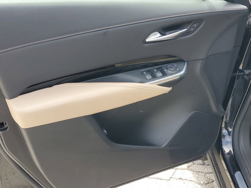 2024 Cadillac XT4 Luxury