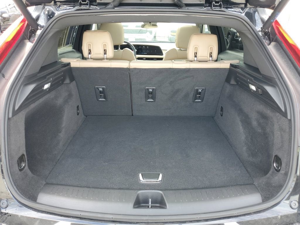 2024 Cadillac XT4 Luxury