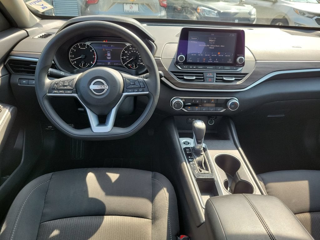 2025 Nissan Altima SV