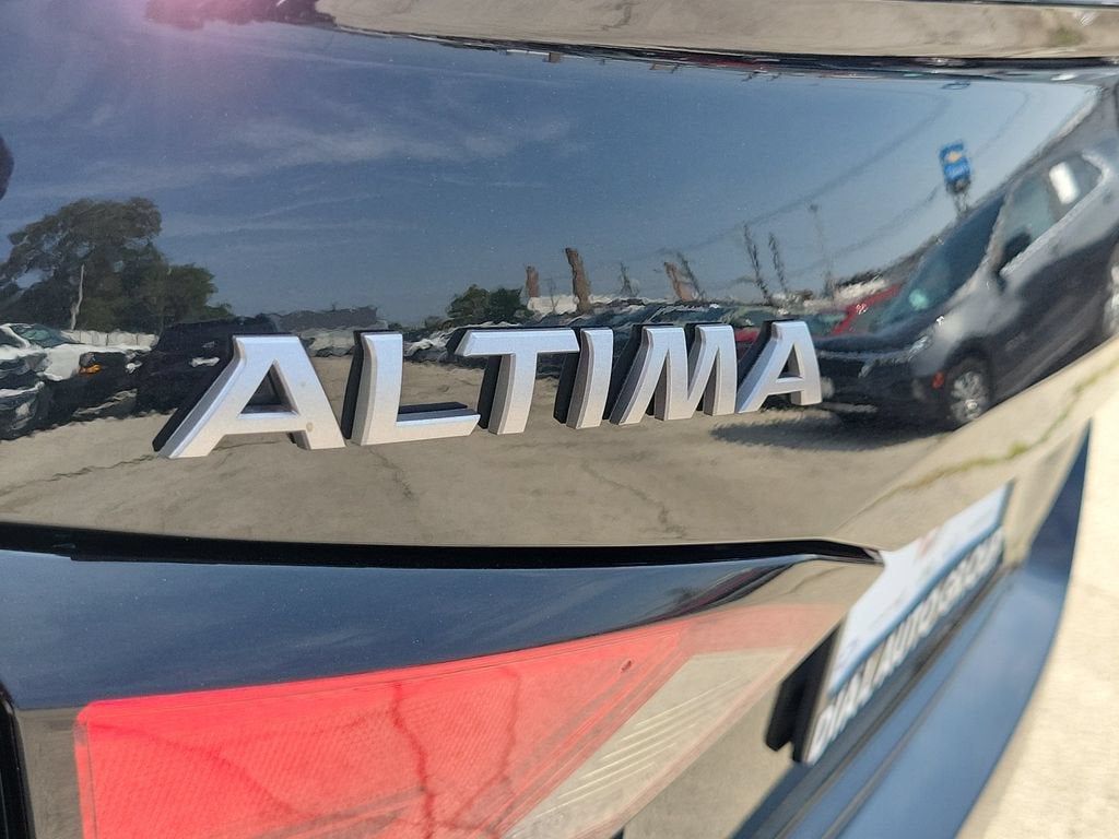 2025 Nissan Altima SV