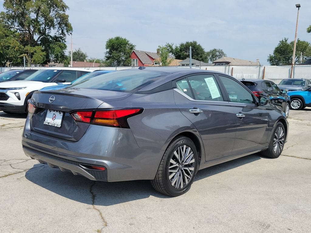 2025 Nissan Altima SV