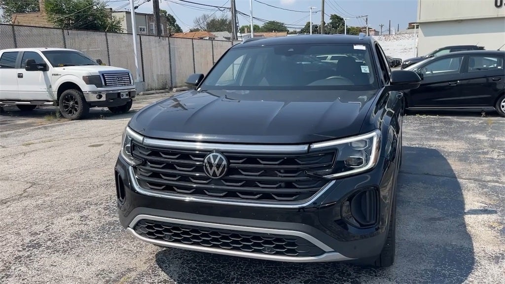 2024 Volkswagen Atlas Cross Sport 2.0T SE w/Technology