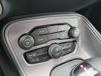 2023 Dodge Challenger SXT