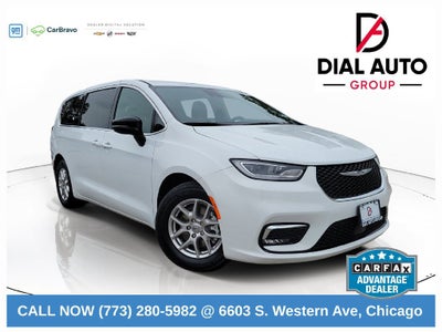 2025 Chrysler Pacifica Select