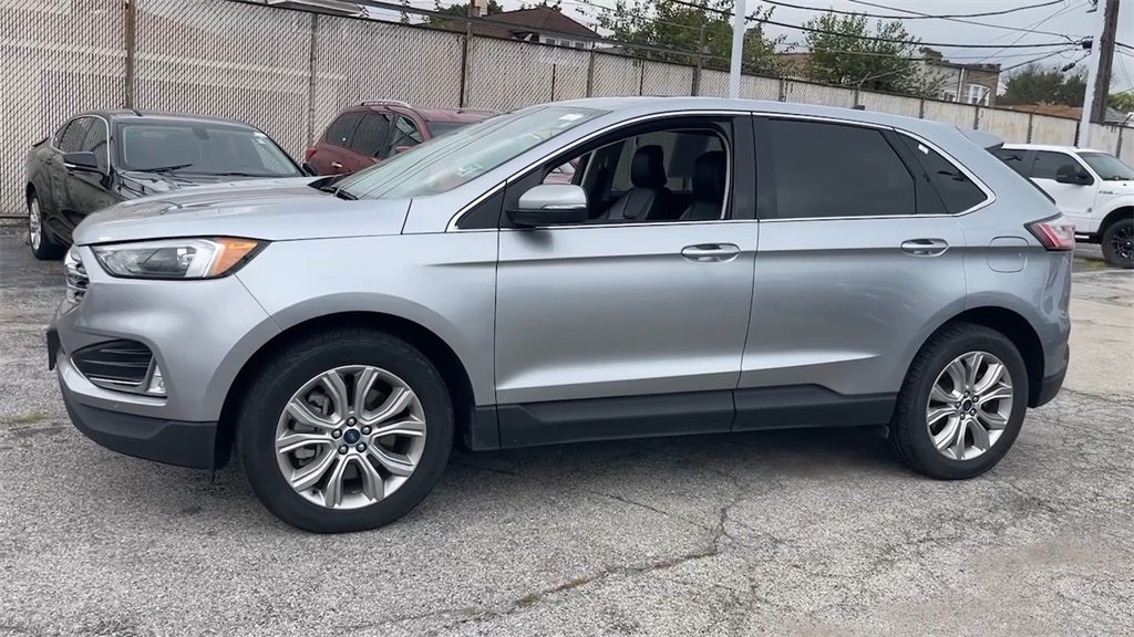 2022 Ford Edge Titanium