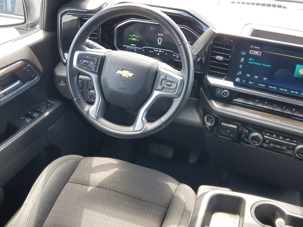 2024 Chevrolet Silverado 1500 LT