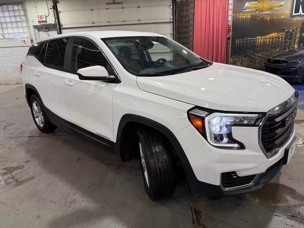 2024 GMC Terrain SLE
