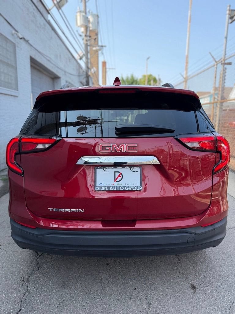 2021 GMC Terrain SLE