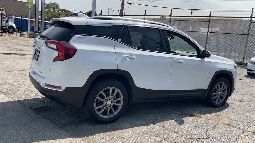 2023 GMC Terrain SLT