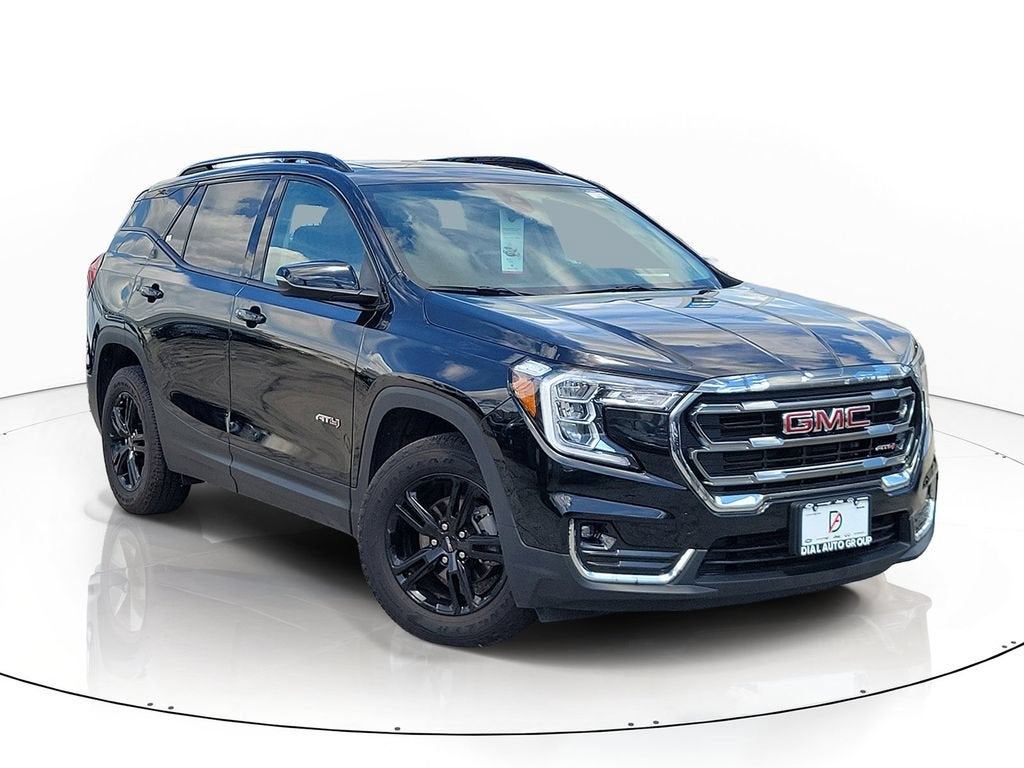 2023 GMC Terrain AT4