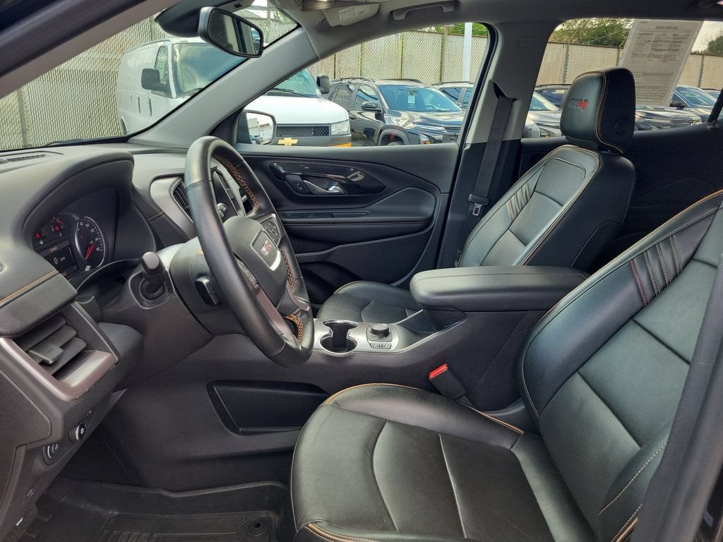 2023 GMC Terrain AT4