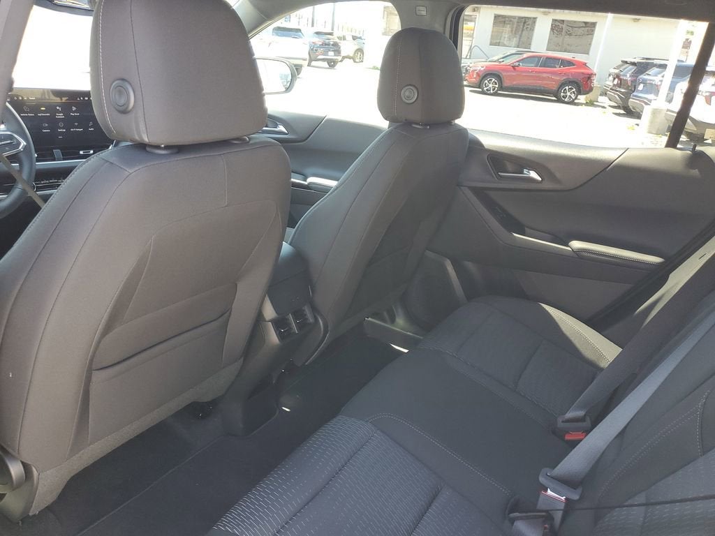 2026 Chevrolet Equinox LT - Photo 9