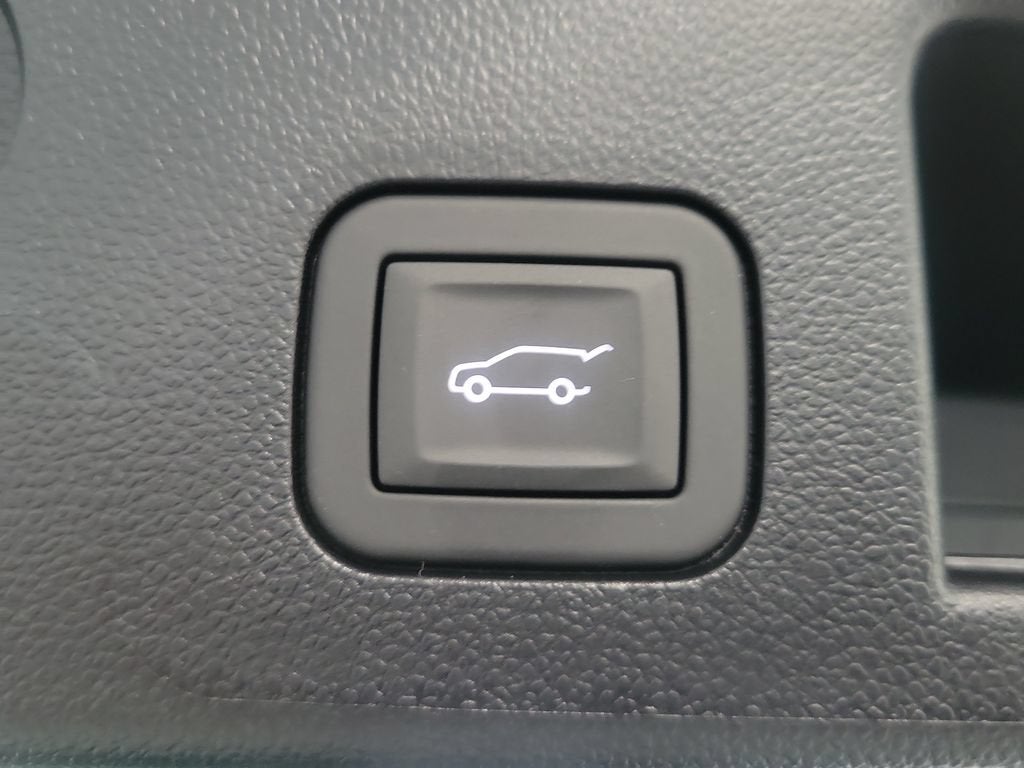 2026 Chevrolet Equinox LT - Photo 8