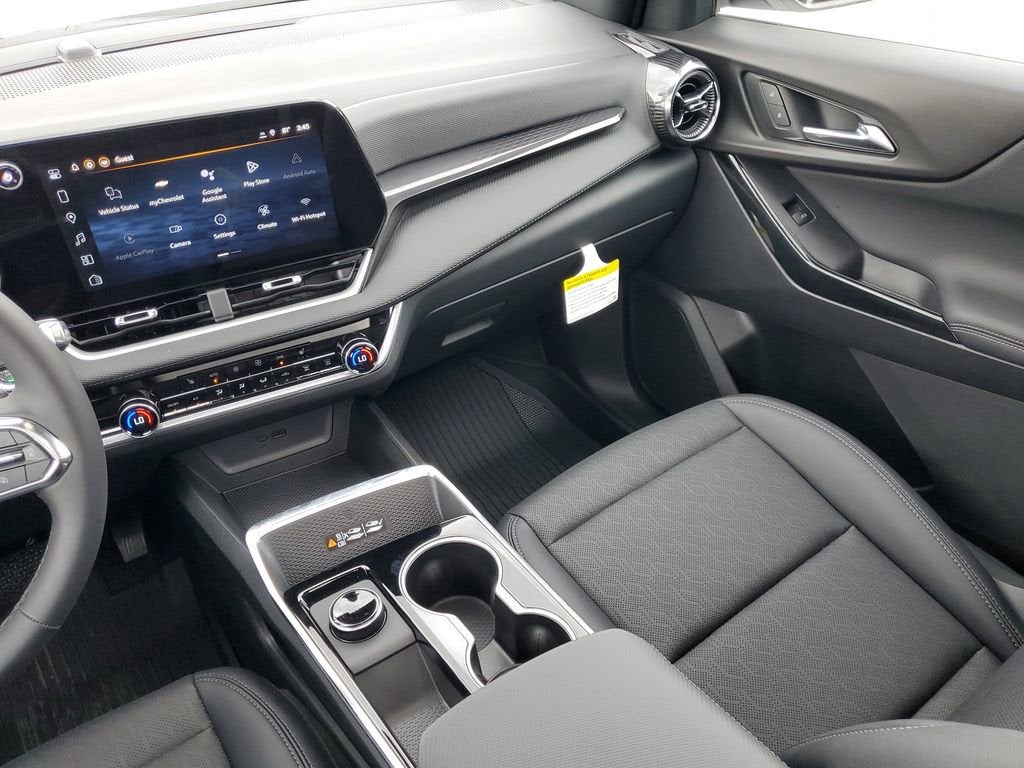 2026 Chevrolet Equinox LT - Photo 14