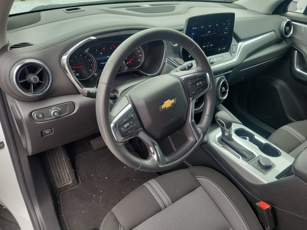 2025 Chevrolet Blazer 2LT - Photo 14