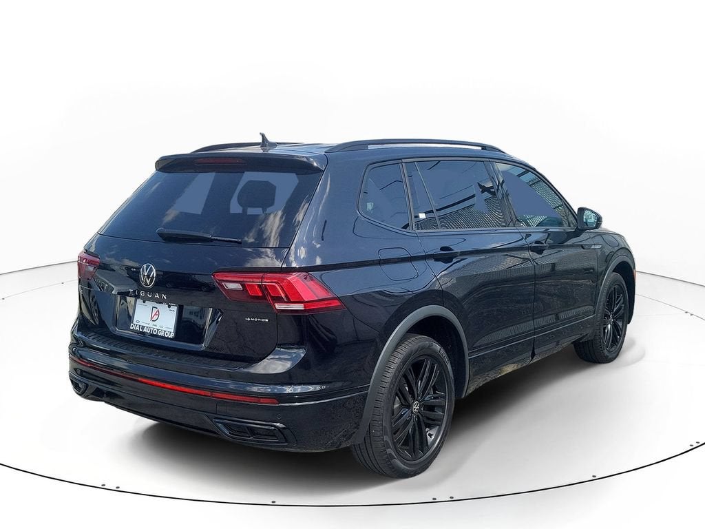 2022 Volkswagen Tiguan 2.0T SE R-Line Black