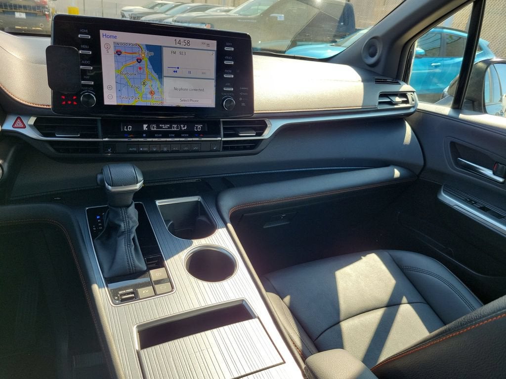 2024 Toyota Sienna XSE