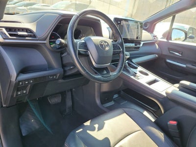 2024 Toyota Sienna XSE