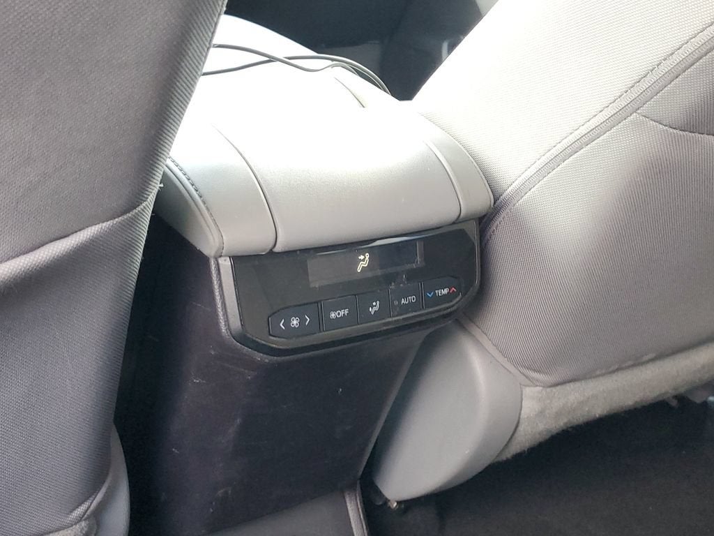 2021 Toyota Highlander L