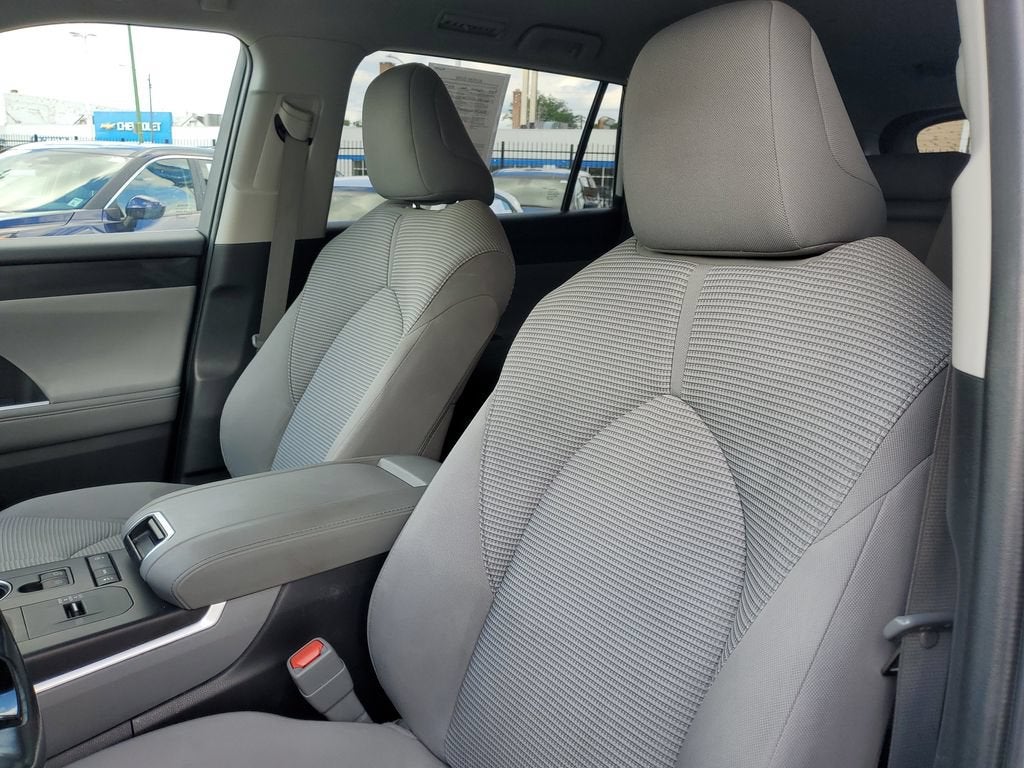 2021 Toyota Highlander L
