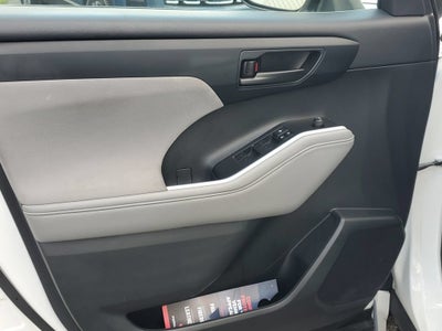 2021 Toyota Highlander L