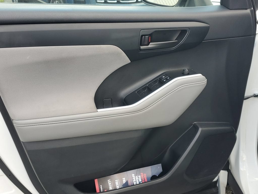 2021 Toyota Highlander L