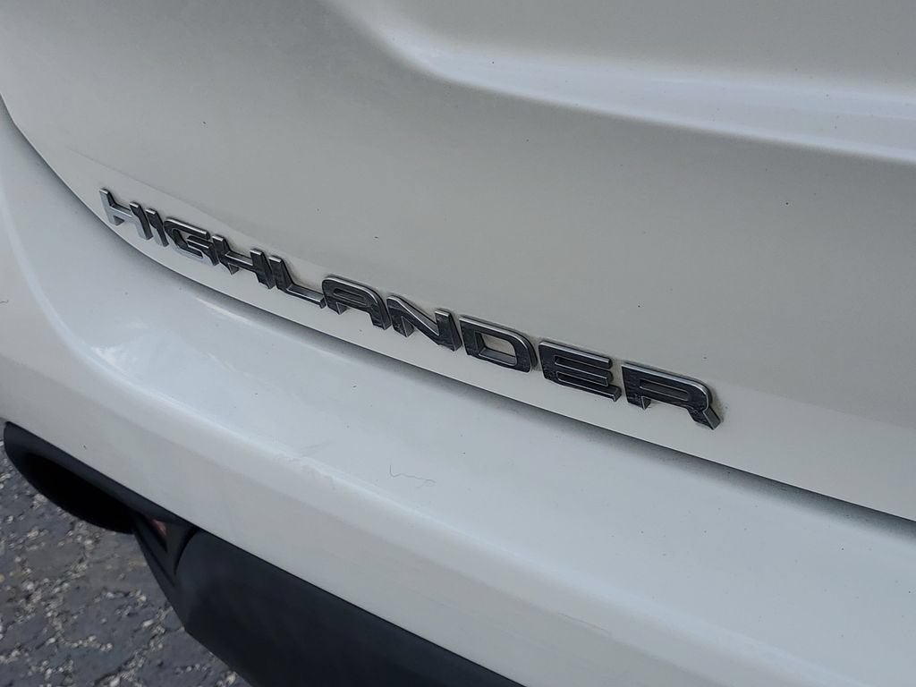 2021 Toyota Highlander L