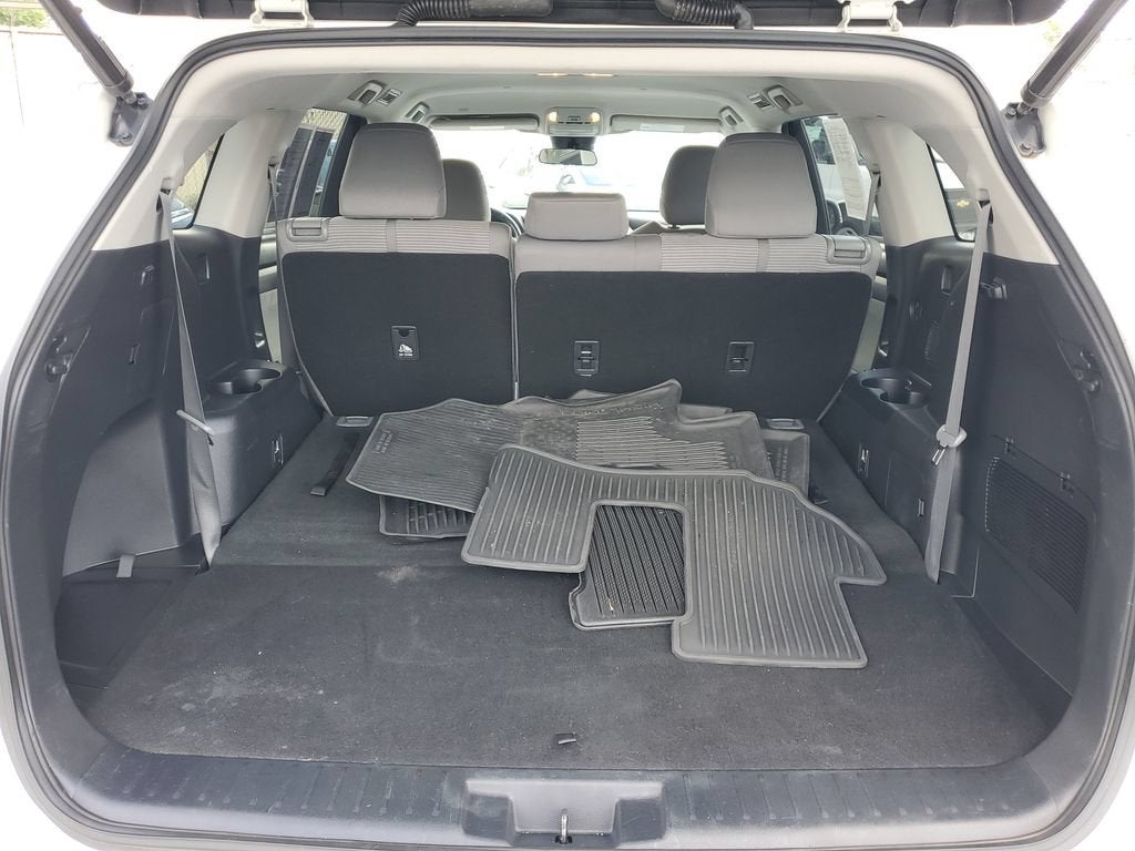 2021 Toyota Highlander L
