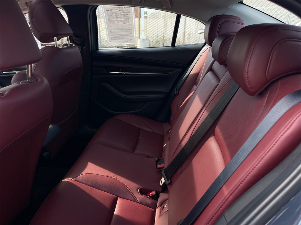 2025 Mazda Mazda3 2.5 S Carbon Edition