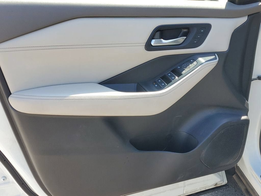 2023 Nissan Rogue SL Intelligent AWD